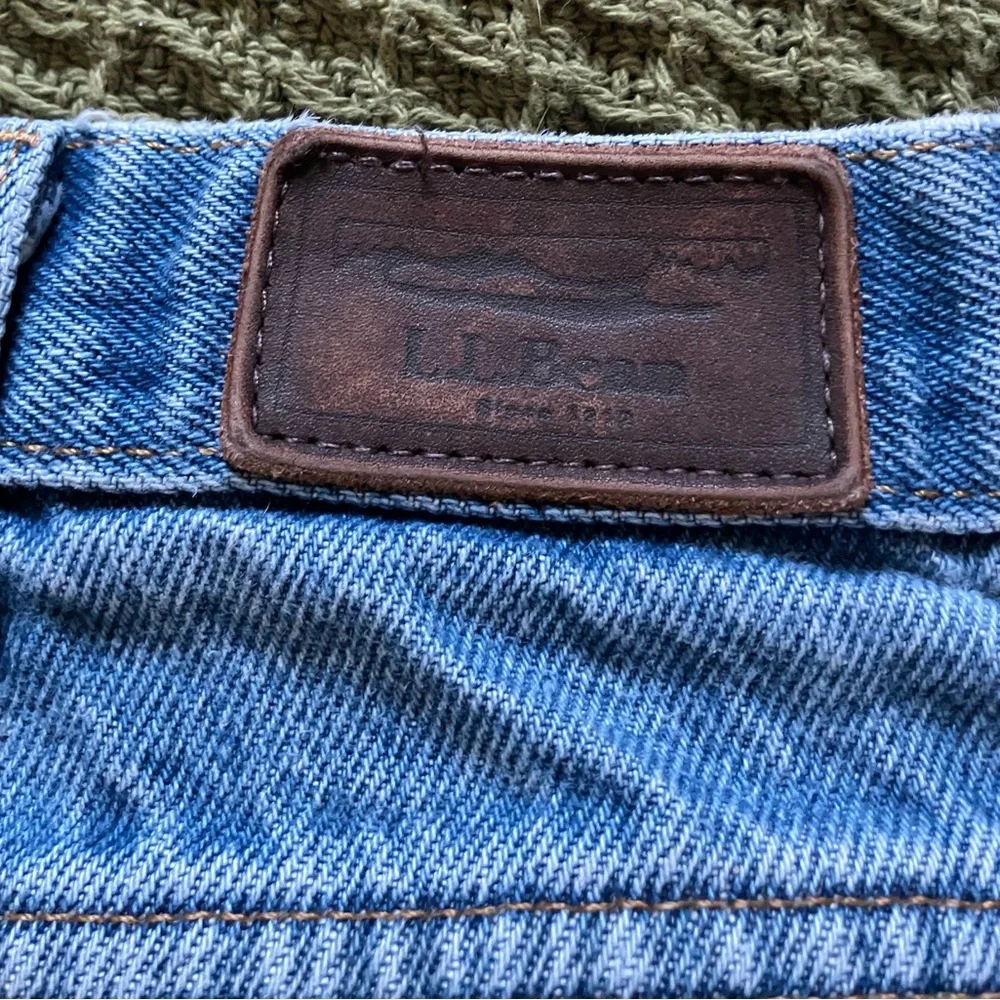 LL Bean Mens Natural Fit Jeans - Picture 5 of 10